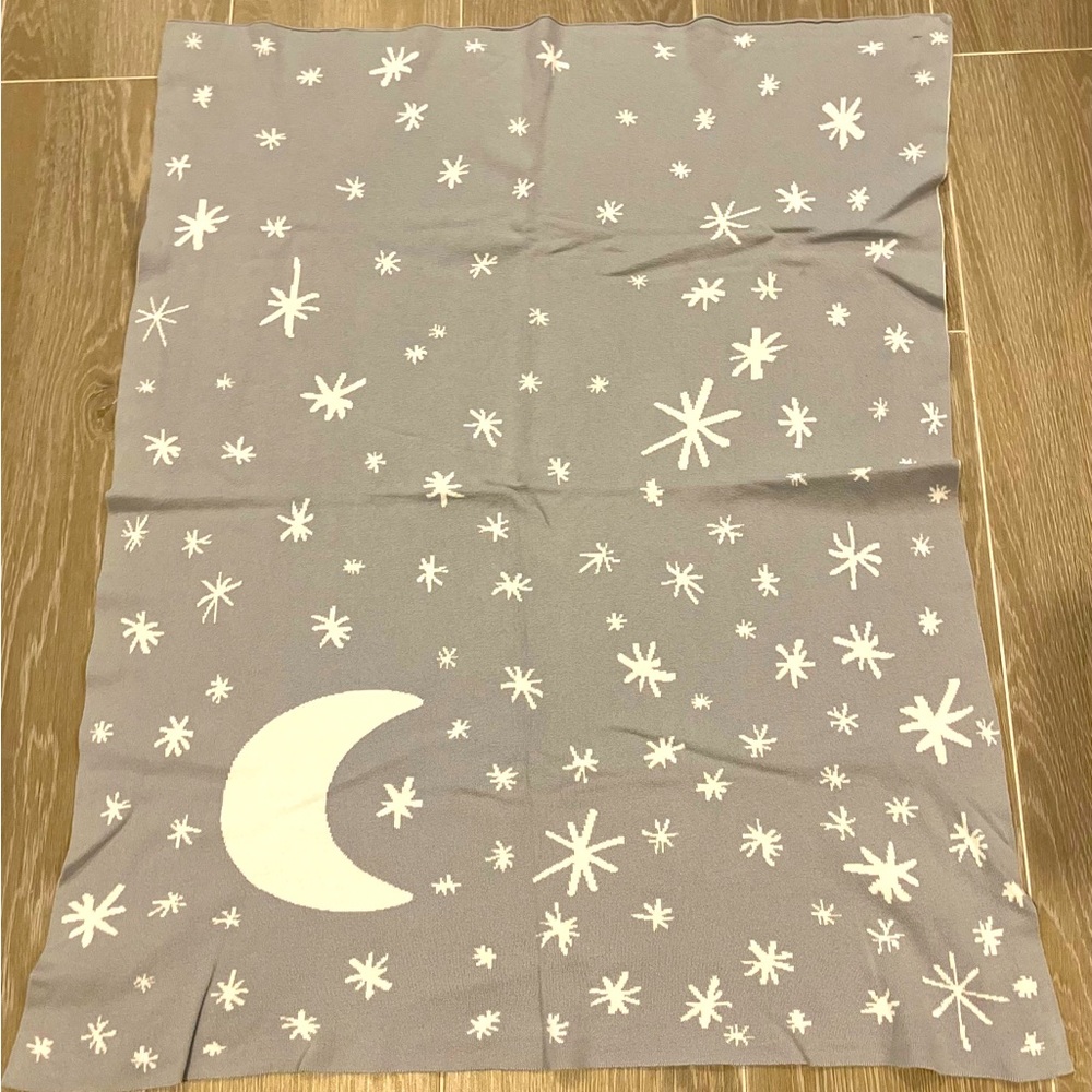 Dwell Studios Reversible blanket